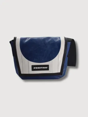 Bag F11 Lassie Lassie dark Blue In Used Truck Tarps | Freitag