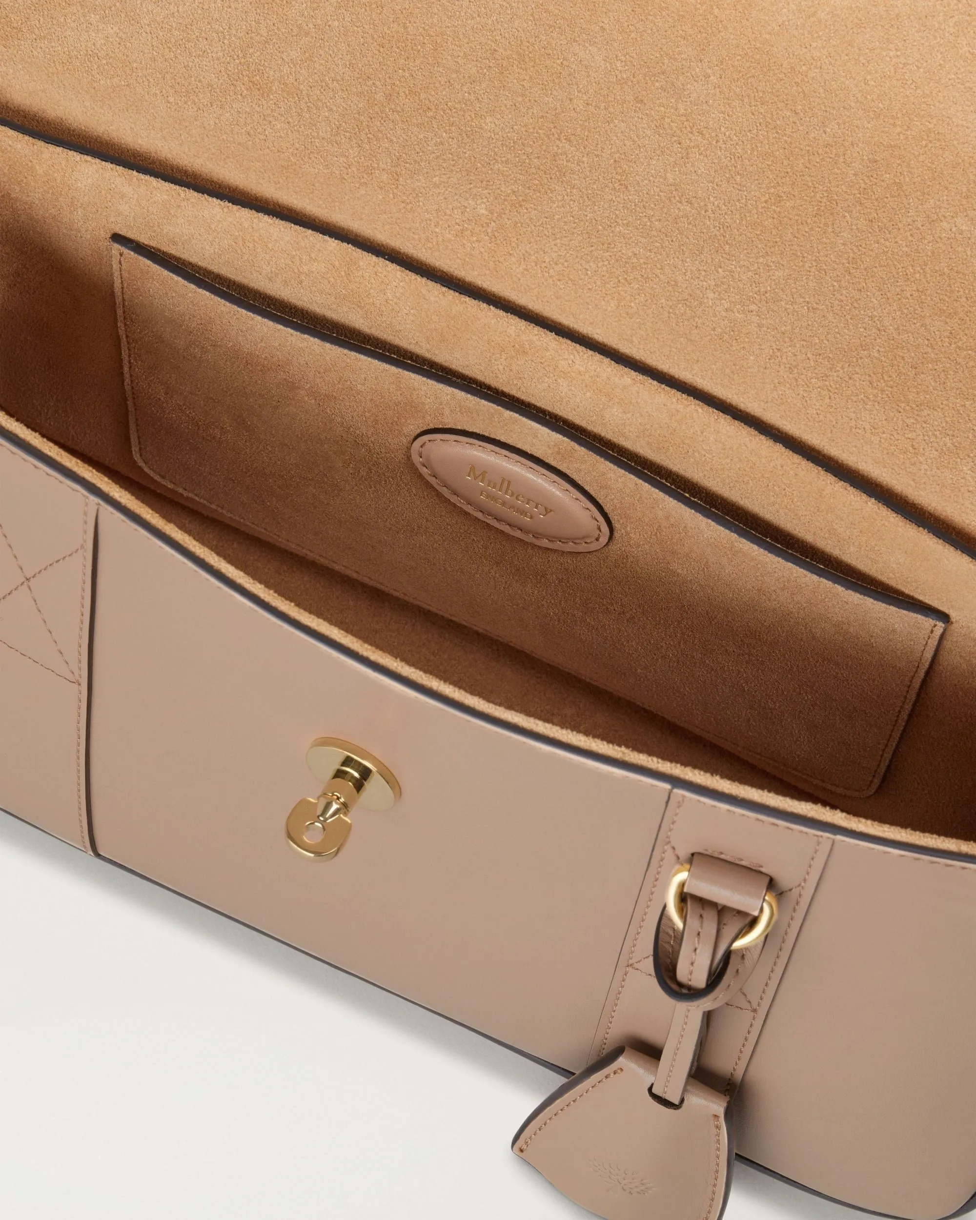East West Bayswater Shoulder Bag Shiny Smooth Calf (Maple)